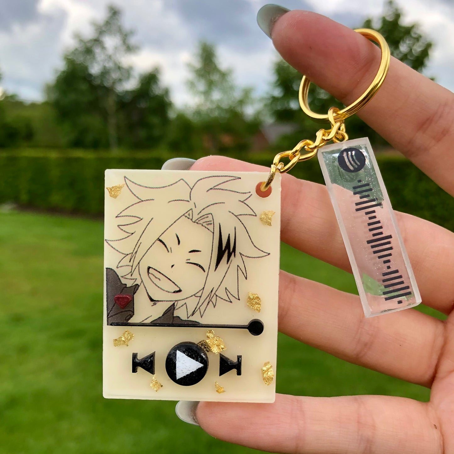 Heroes anime music keychain