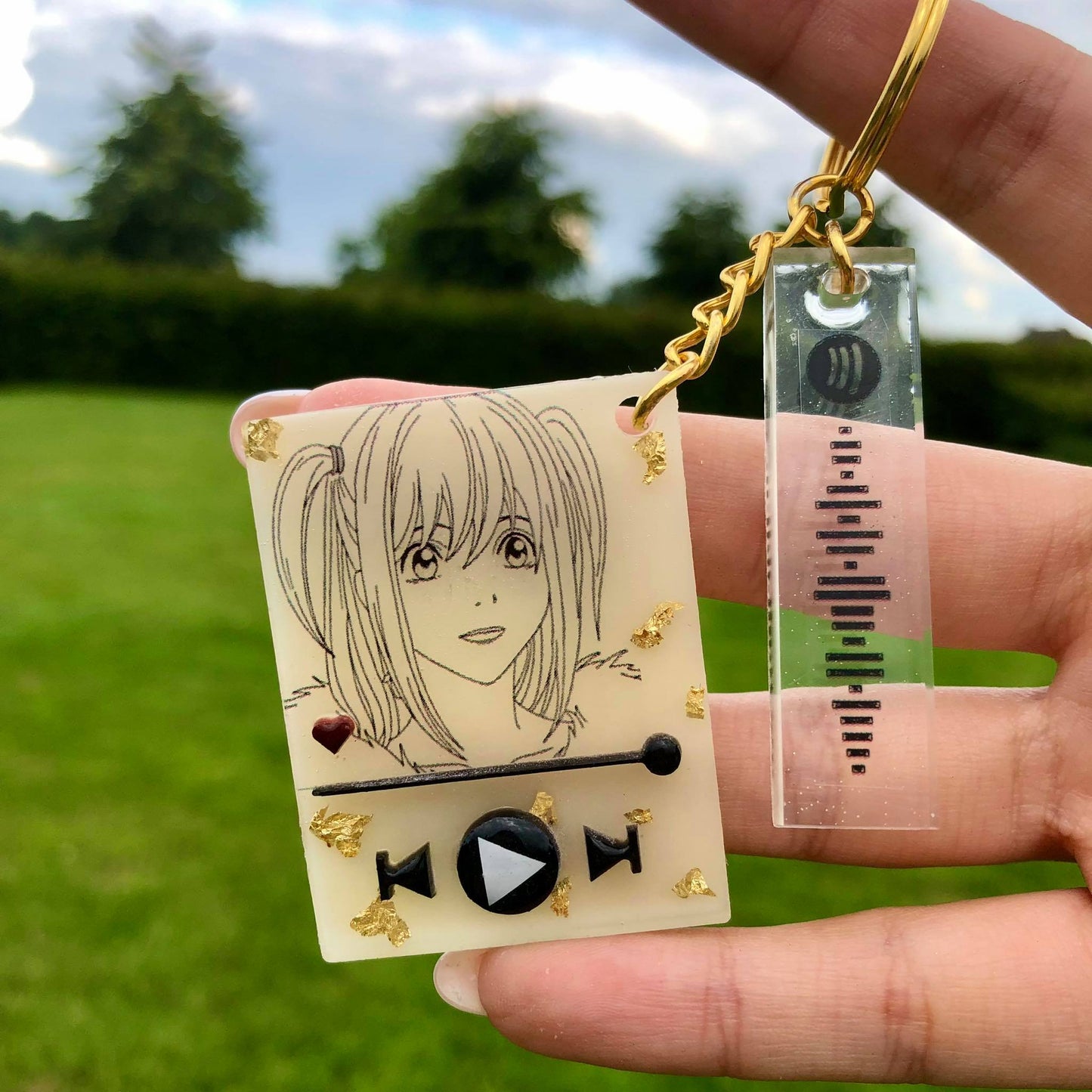 Psycho with book anime music keychain